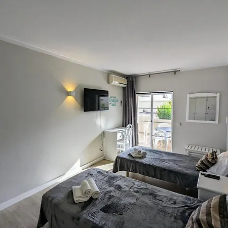 Vilabplaza By Johnvillas Alvor