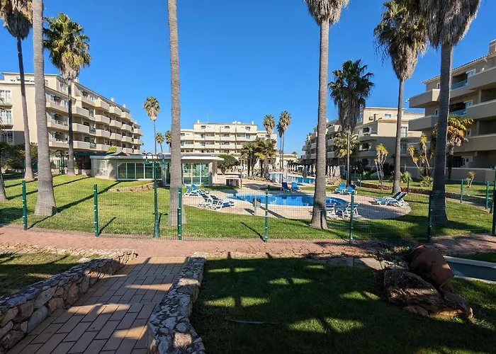 Vilabplaza By Johnvillas *