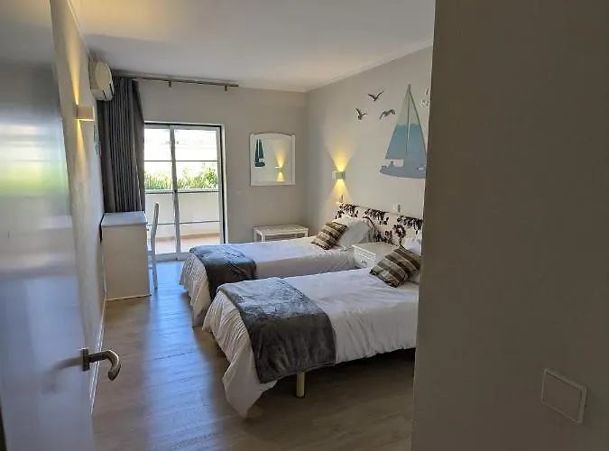 Vilabplaza By Johnvillas דירה אלבור