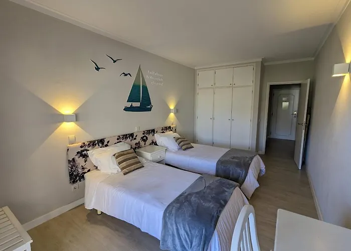 Vilabplaza By Johnvillas *