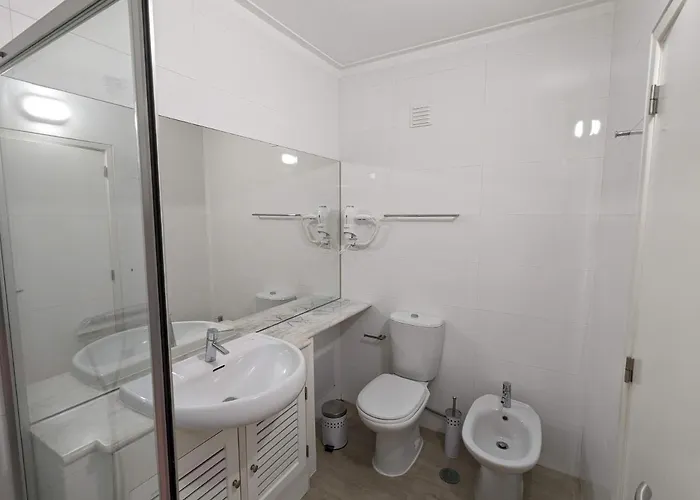 Vilabplaza By Johnvillas * אלבור