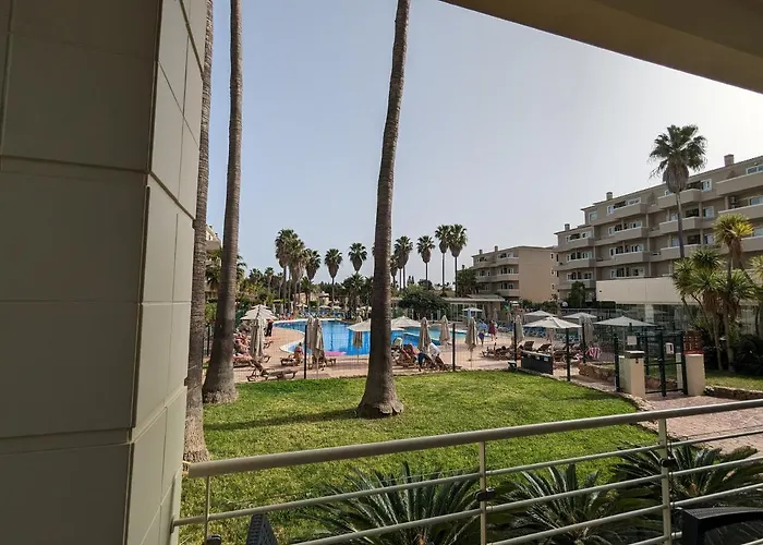 Vilabplaza By Johnvillas * אלבור