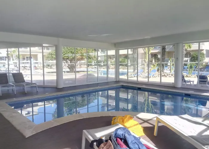 Vilabplaza By Johnvillas * אלבור