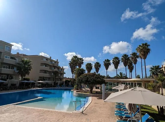 Vilabplaza By Johnvillas דירה אלבור